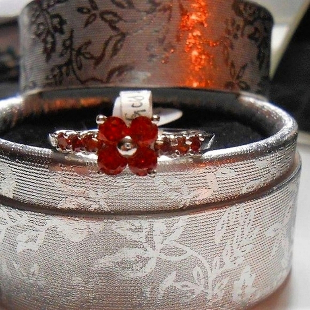 Garnet Ring New in Box - Picture 5 of 15